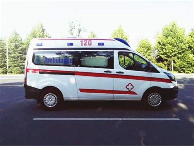 君山救护车出租服务案例6